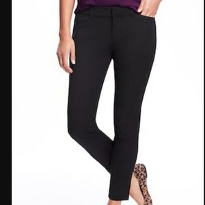 Old Navy Pixie Ankle Pants